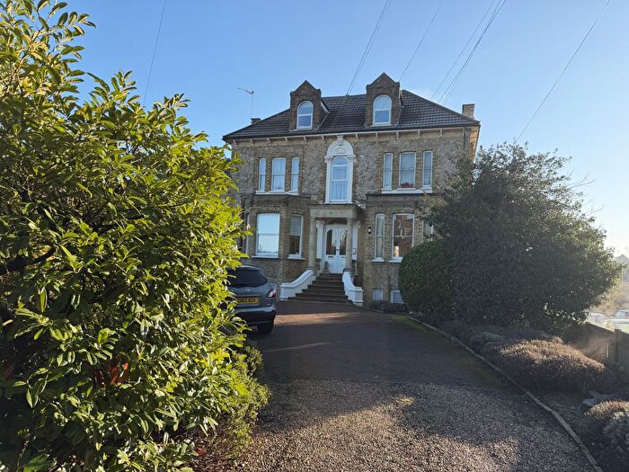 1 Bedroom Flat To Rent In Bayham Road, Sevenoaks, TN13