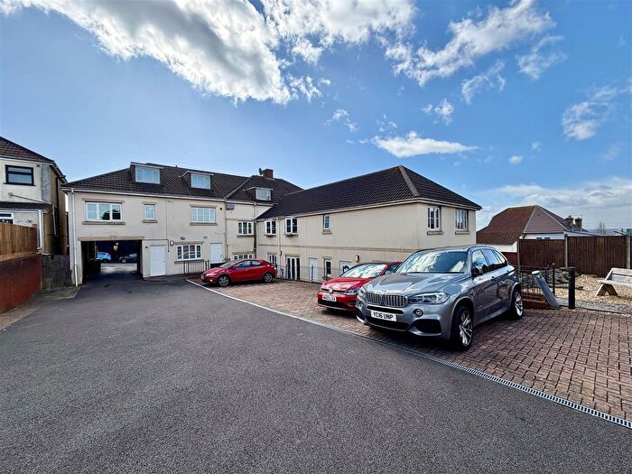 1 Bedroom Flat For Sale In King Johns Road, Bristol, BS15