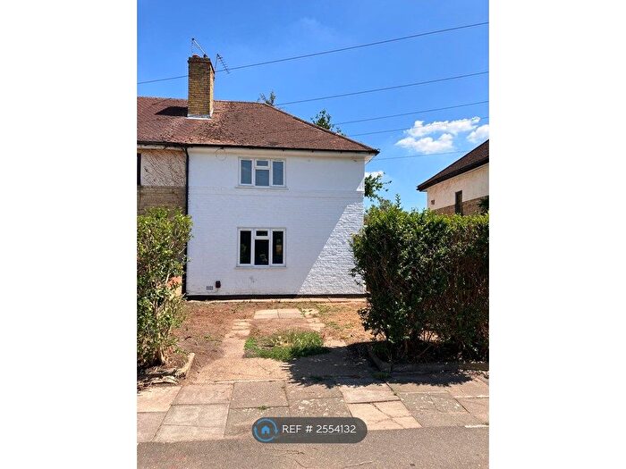 3 Bedroom End Of Terrace House To Rent In Unwin Road, Isleworth, TW7