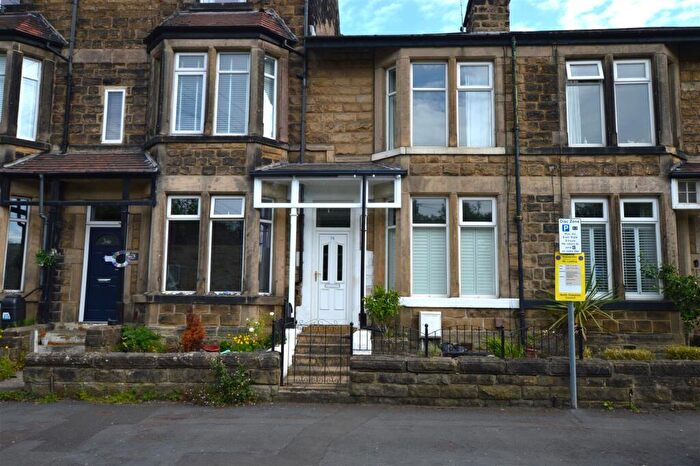 3 Bedroom Terraced House To Rent In Dragon Road, Harrogate, HG1
