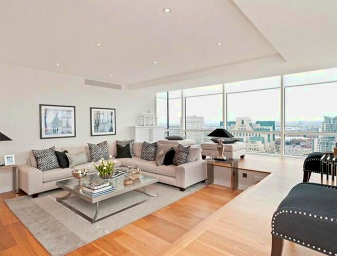 2 Bedroom Flat To Rent In Grosvenor Road, London, SW1V