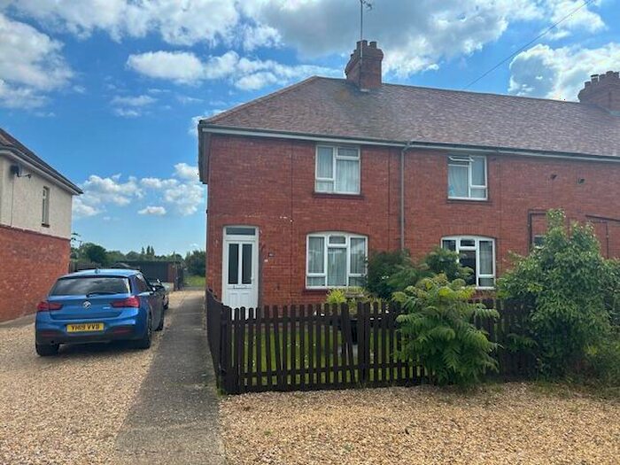 3 Bedroom House To Rent In Broadgate Lane, Deeping St. James, Peterborough, PE6