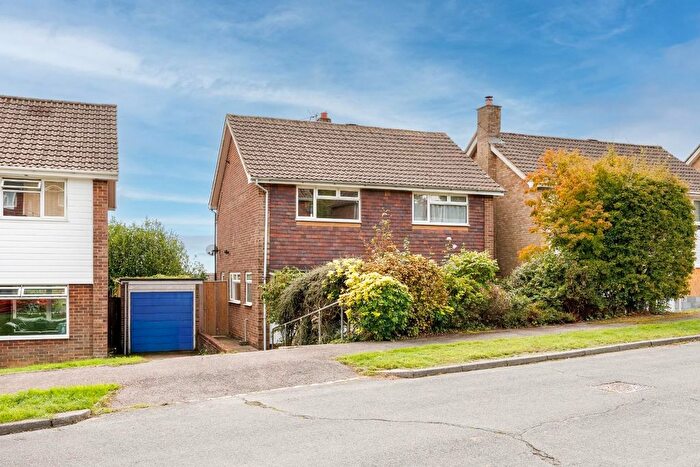 4 Bedroom Detached House For Sale In Hill Close, Crowborough, TN6