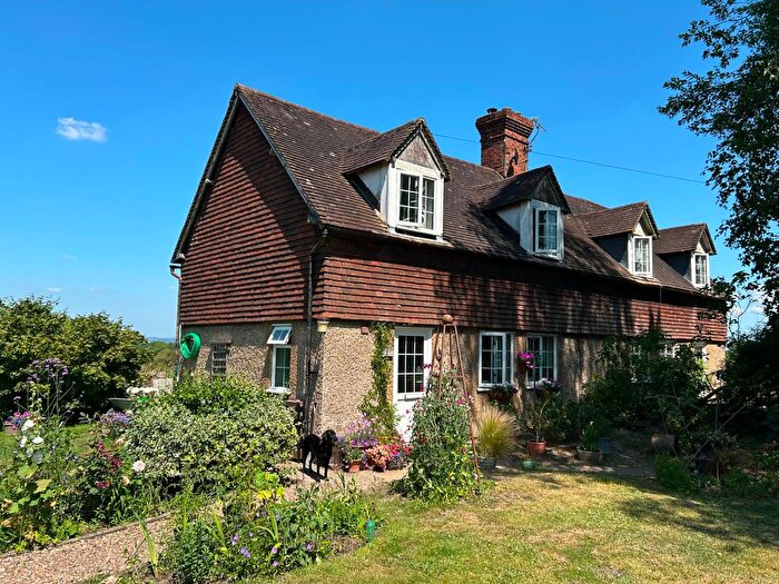 3 Bedroom Cottage To Rent In Flishinghurst Cottages, Goudhurst Road, Cranbrook, TN17