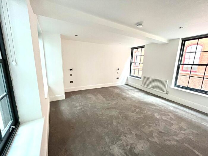 2 Bedroom Apartment To Rent In Pilcher Gate, Nottingham, NG1