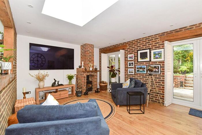 5 Bedroom Semi-Detached House For Sale In Sands Lane, Small Dole, Henfield, West Sussex, BN5