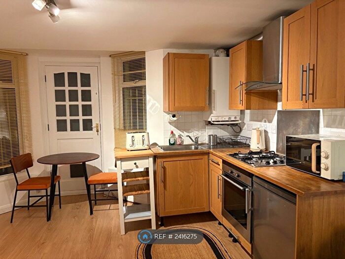 Studio To Rent In Dawes Road, London, SW6