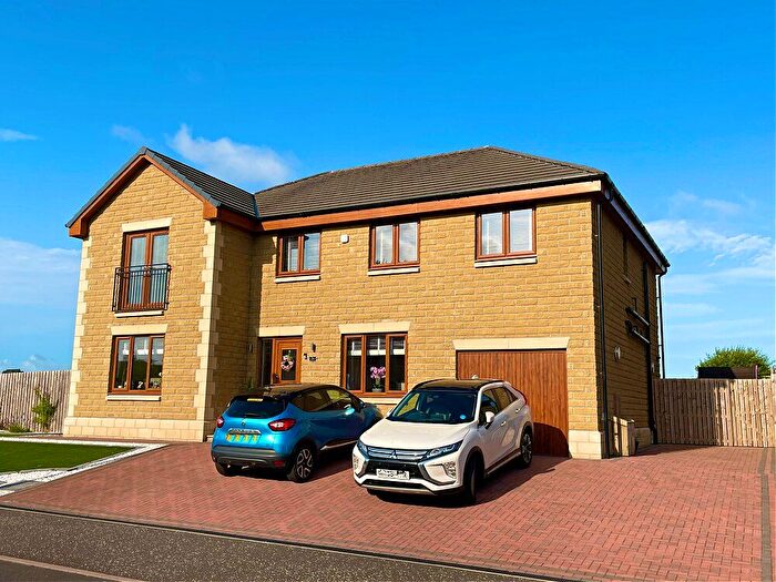 5 Bedroom Town House For Sale In Silverholm Drive, Cleghorn, Lanark, ML11