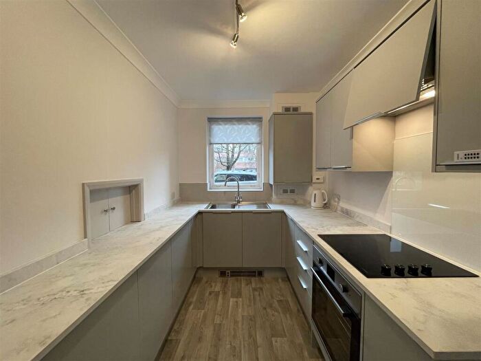 2 Bedroom Apartment To Rent In Thurcroft Court, Williamson Street, Lincoln, LN1