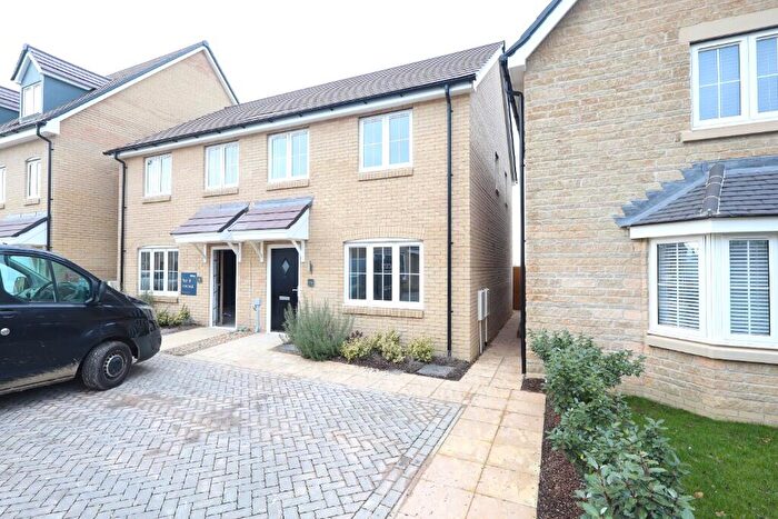 3 Bedroom Semi-Detached House To Rent In Kathorn Close, Alwalton, Peterborough, Cambridgeshire, PE7