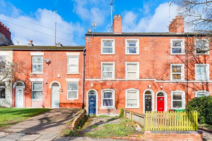 5 Bedroom Terraced House For Sale In Cromwell Street, Nottingham, NG7