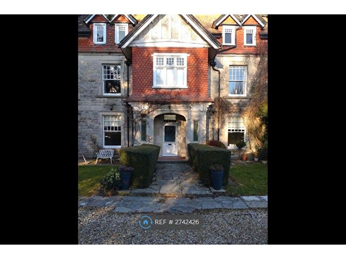 1 Bedroom Flat To Rent In Whitefriars, Winterbourne Abbas, Dorchester, DT2