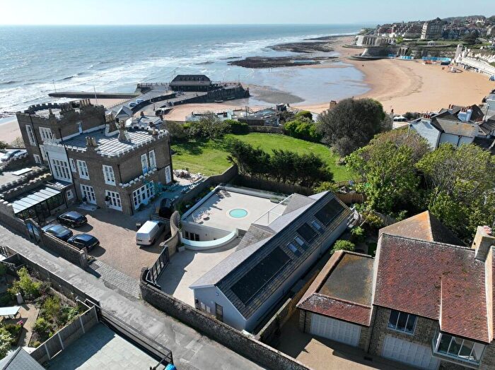 4 Bedroom Detached House For Sale In Church Road, Broadstairs, Kent, CT10