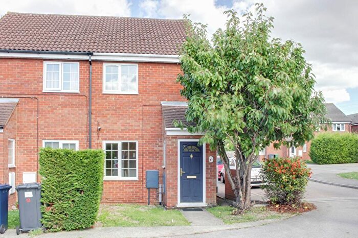 2 Bedroom Semi Detached House To Rent In Cumberland Way, Eynesbury, PE19