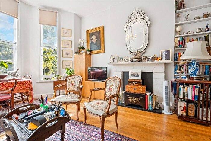 1 Bedroom Flat To Rent In Russell Road, London, W14