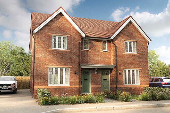 3 Bedroom Semi-Detached House For Sale In Wheatsheaf Road, Wimborne Minster, BH21