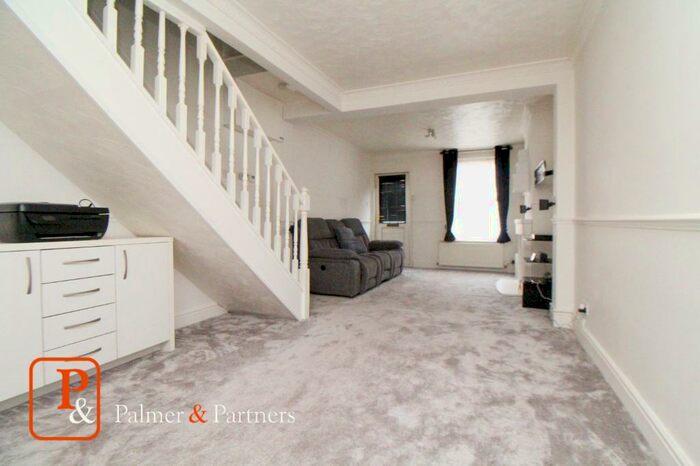 2 Bedroom Terraced House To Rent In Fairfax Road, Colchester, Essex, CO2
