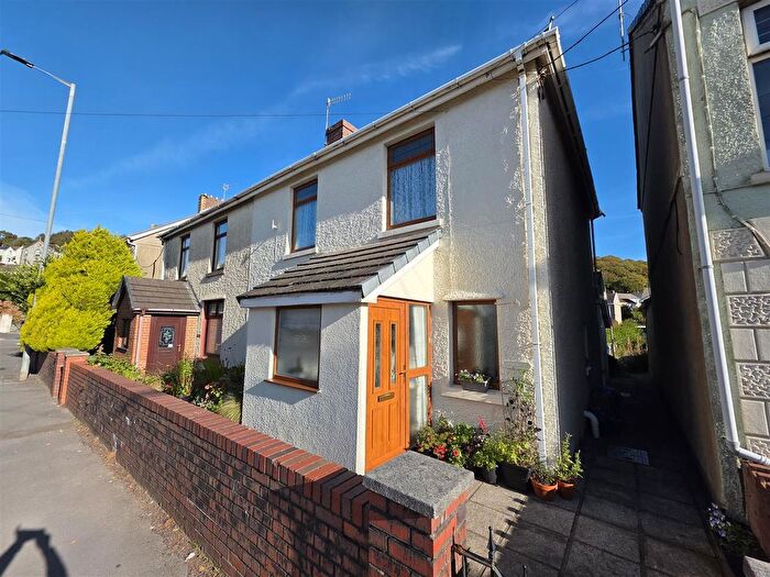 3 Bedroom Semi-detached House For Sale In Bassett Terrace, Llanelli, SA15