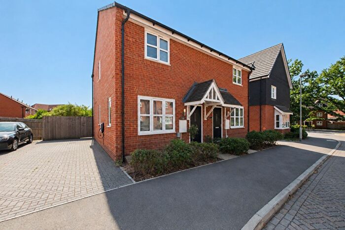 2 Bedroom Semi-detached House For Sale In Dragonfly Chase, Sandhurst, Berkshire, GU47