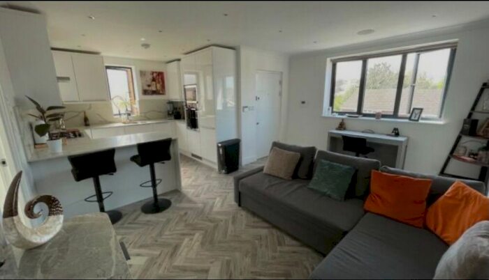 1 Bedroom Flat To Rent In Plantagenet Road, Barnet, EN5