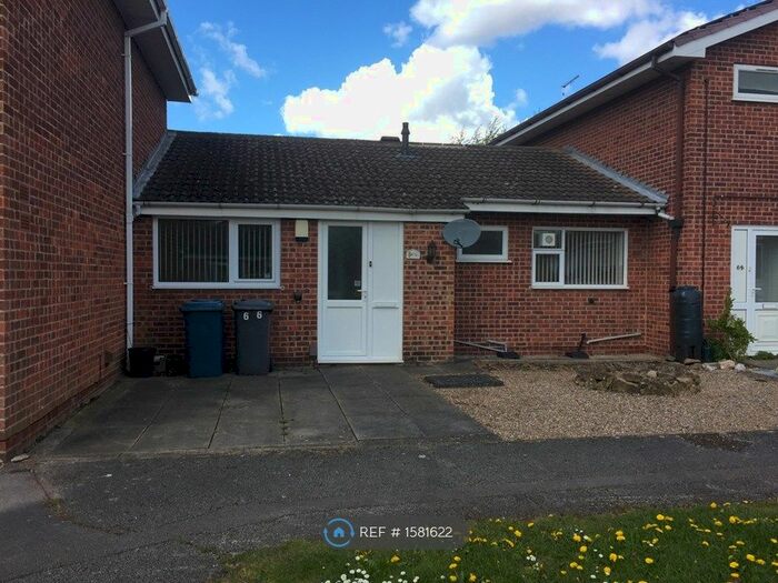 2 Bedroom Bungalow To Rent In Nearsby Drive, West Bridgford, Nottingham, NG2