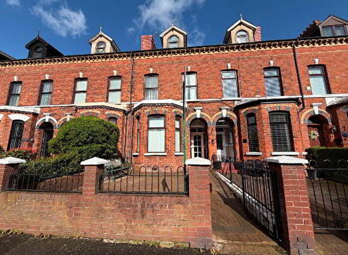 4 Bedroom TownHouse For Sale In (Lot ) Springfield Road, Belfast, BT12