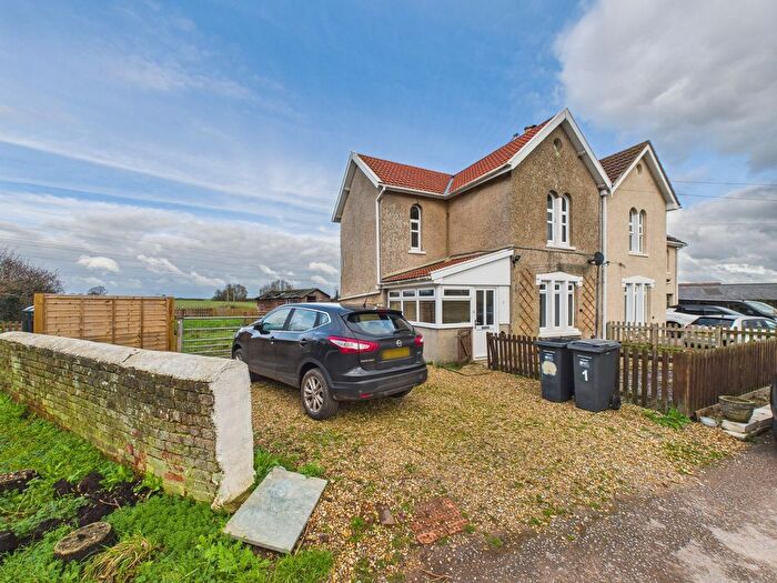 2 Bedroom Semi Detached House For Sale In Park Cottages, Bridgwater, TA7