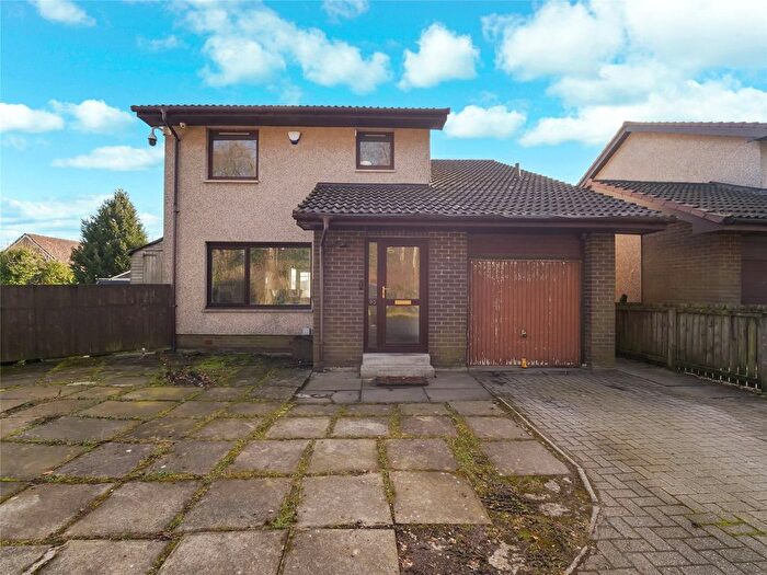 4 Bedroom Detached House For Sale In Campsie Road, Milton Of Campsie, Glasgow, East Dunbartonshire, G66
