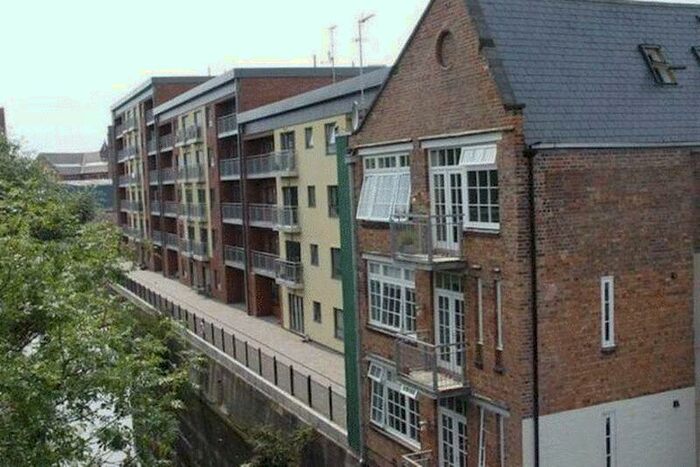 2 Bedroom Apartment To Rent In River Buildings, Leicester, LE3