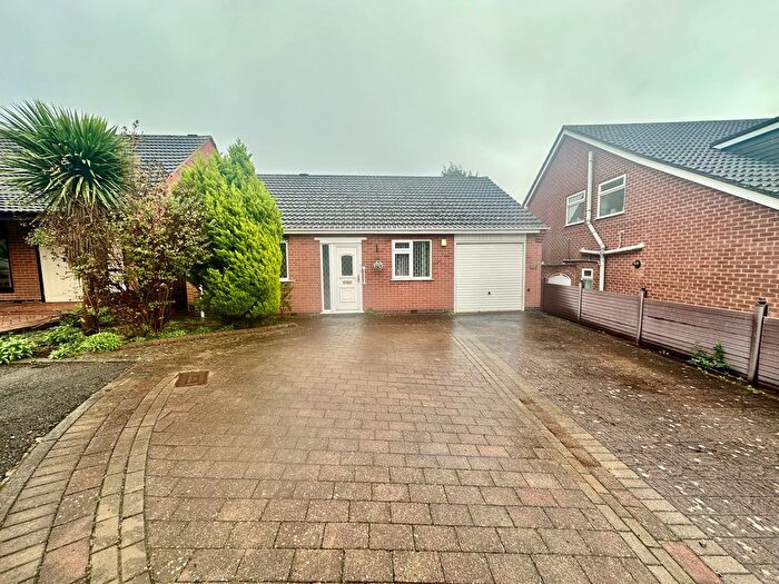 2 Bedroom Bungalow To Rent In Tracy Close, Nottingham, NG9