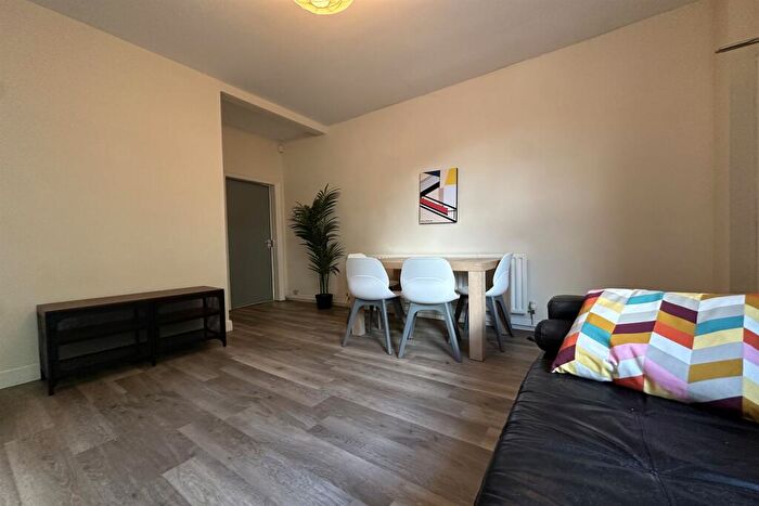 1 Bedroom Semi-Detached House To Rent In City Road, Dunkirk, NG7