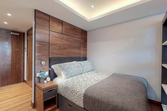 Studio To Rent In Cookridge Street, Leeds, LS2