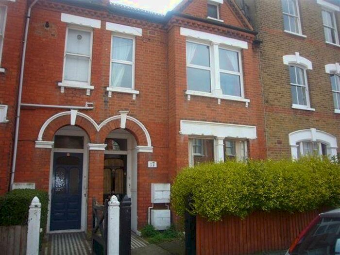 1 Bedroom Flat To Rent In Whatman Road, SE23