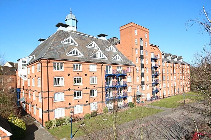 2 Bedroom Flat To Rent In Sheering Lower Road, Sawbridgeworth, CM21