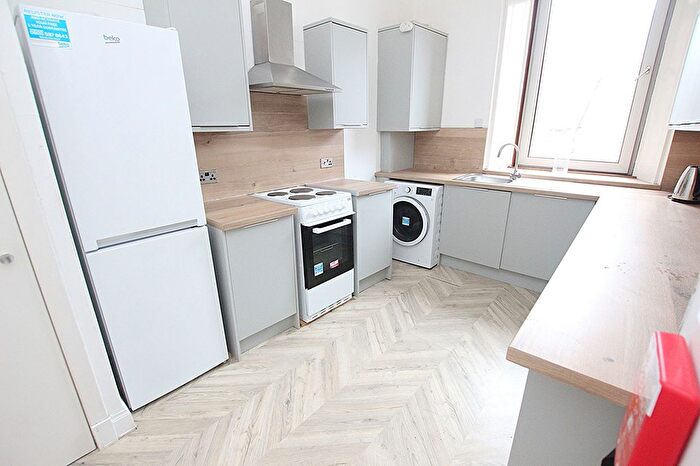 3 Bedroom Flat For Sale In Channel Street, Galashiels, TD1