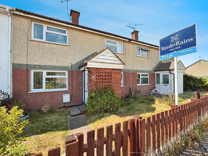 3 Bedroom Terraced House For Sale In Rotherham Baulk, Carlton-in-Lindrick, Worksop, Nottinghamshire, S81