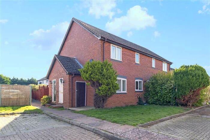 1 Bedroom House To Rent In Cambridge Road, West Molesey, Surrey, KT8