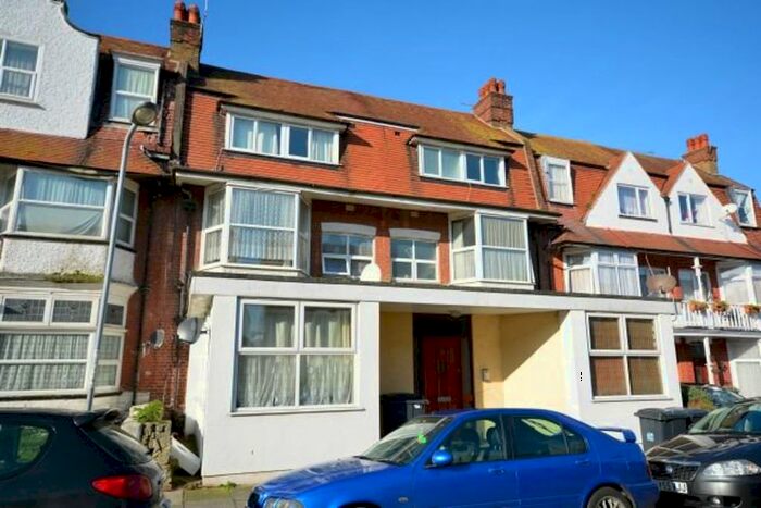 1 Bedroom Flat To Rent In Surrey Road, Cliftonville, CT9