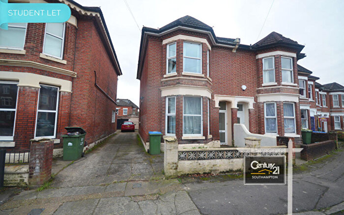 5 Bedroom Semi-Detached House To Rent In |Ref: |, Gordon Avenue, Southampton, SO14