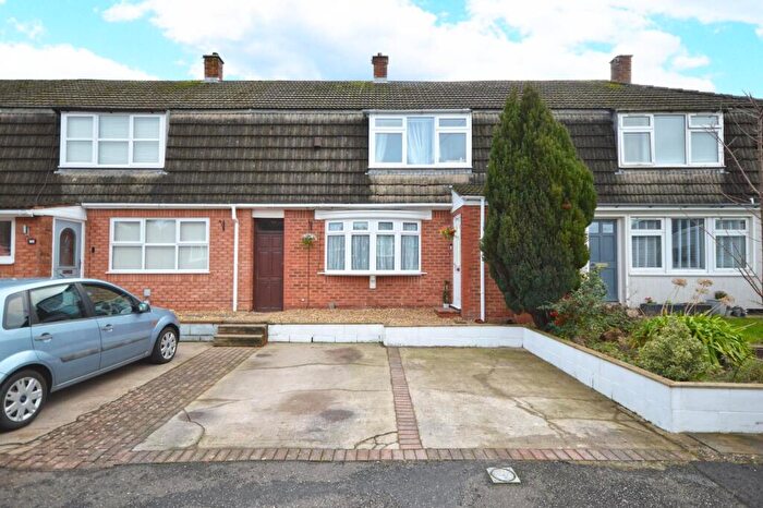 3 Bedroom Terraced House For Sale In Tynte Avenue, Bristol, BS13