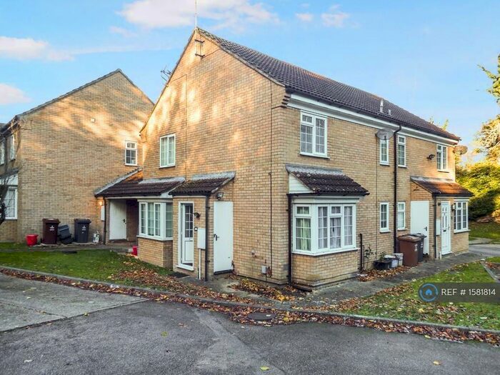 1 Bedroom Terraced House To Rent In Providence Grove, Stevenage, SG1