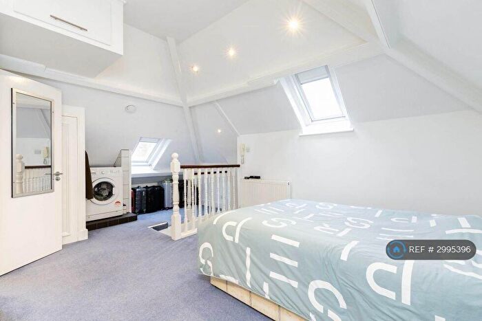 Studio To Rent In Dartmouth Road, London, NW2