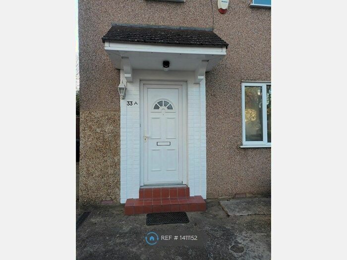 2 Bedroom Flat To Rent In May Gardens, Alperton, HA0