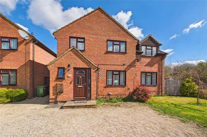 5 Bedroom Detached House For Sale In Mulberry Way, Theale, Reading, Berkshire, RG7