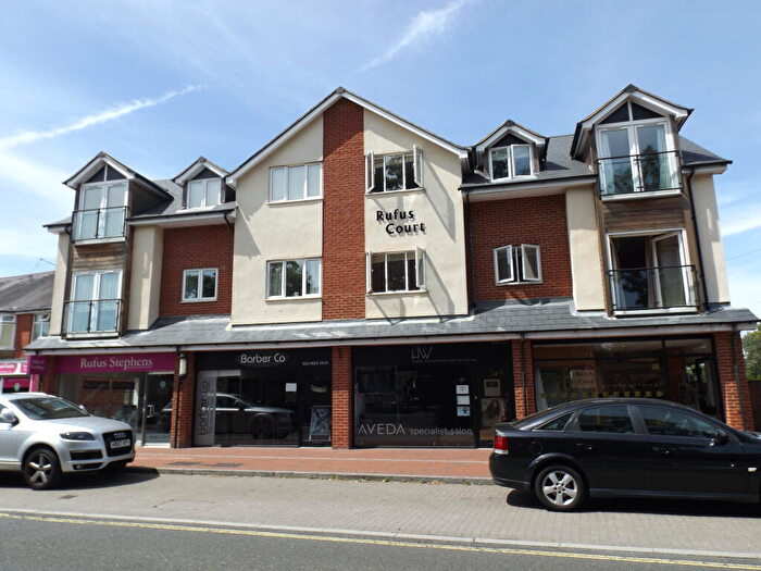 2 Bedroom Apartment To Rent In Rufus Court, Chandlers Ford, SO53