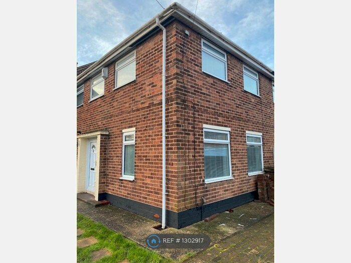 3 Bedroom Semi-Detached House To Rent In Heathfield Drive, Ribbleton, Preston PR2