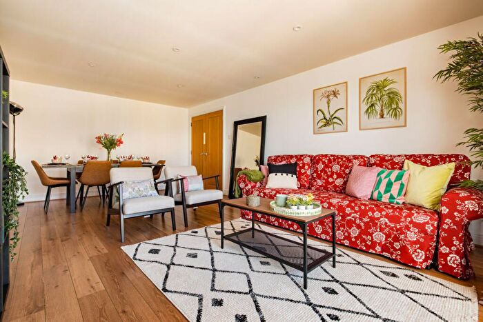 2 Bedroom Apartment To Rent In Wotton Court, Jamestown Way, London, E14