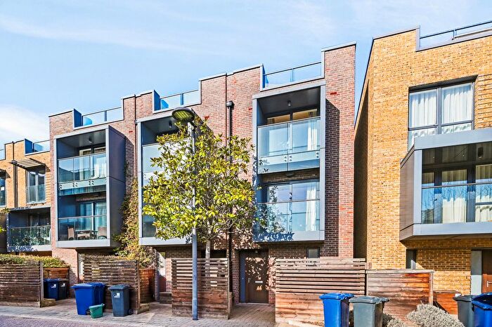 4 Bedroom Town House For Sale In Bromyard Avenue, London, W3