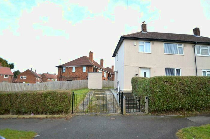 3 Bedroom Semi-Detached House To Rent In Boggart Hill Crescent, Leeds, West Yorkshire, LS14