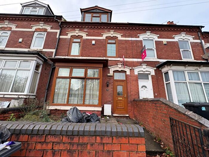 8 Bedroom House Of Multiple Occupation For Sale In Bournbrook Road, Birmingham, West Midlands, B29